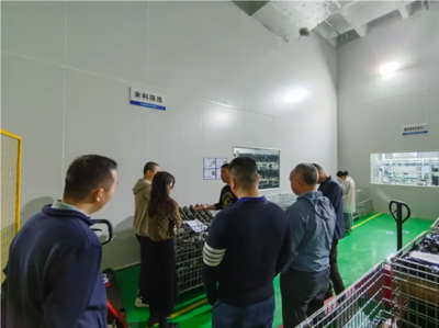 橙柚青攜手客戶共探雨翔再制造工廠，深化技術進出口合作共謀發展